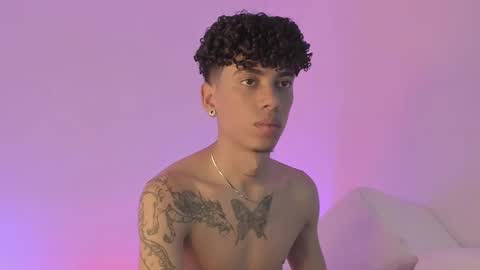 Snapshot of tyler_garcia_ chatting on 10, 3, 2025 Tyler Garcia online show from 10, 3, 2025