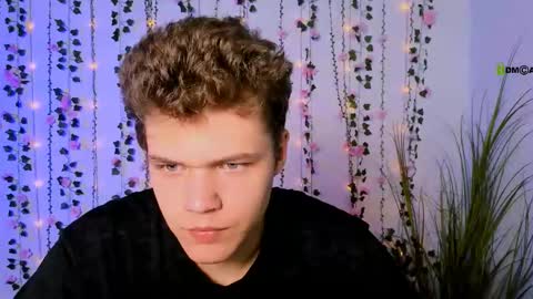 Snapshot of tyler_sparks_ chatting on 17, 9, 2025 tyler_sparks_ online show from 17, 9, 2025