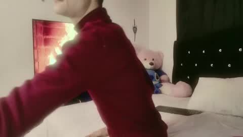 tyler_thin_1 online show from 22, 10, 2025