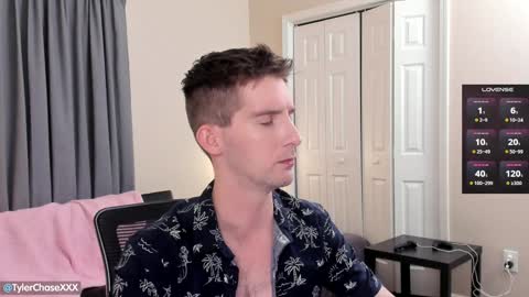 Snapshot of tylerchasexxx chatting on 6, 2, 2025 Tyler Chase online show from 6, 2, 2025