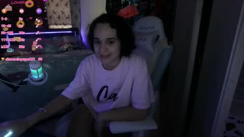 Snapshot of tyra_liana chatting on 24, 2, 2025 Tyra Liana online show from 24, 2, 2025