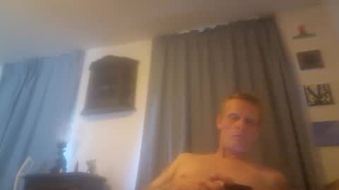 Snapshot of u2232739082 chatting on 11, 6, 2026 u2232739082 online show from 11, 6, 2026