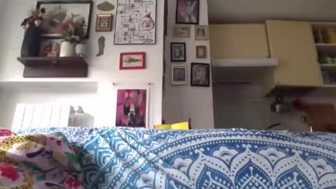 yu feetlover online show from 14, 4, 2026