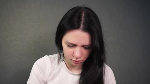 Lili online show from 25, 1, 2025