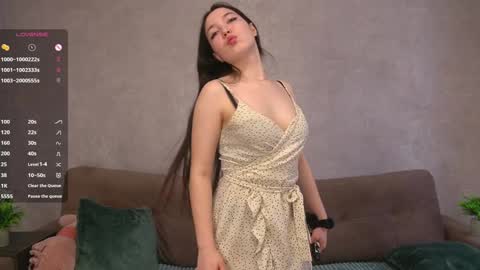 Lili online show from 1, 2, 2025