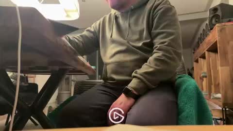 ueberdruck01 online show from 19, 1, 2026