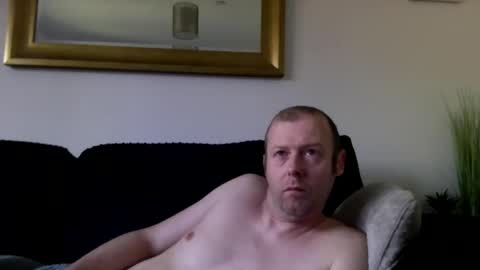 ukmatty3 online show from 6, 4, 2026