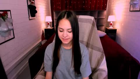 Ulia online show from 9, 11, 2025