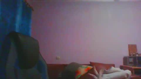 Snapshot of ulmeni4 chatting on 14, 1, 2025 ulmeni4 online show from 14, 1, 2025
