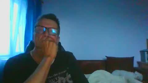 Snapshot of ulmeni7 chatting on 5, 6, 2026 ulmeni7 online show from 5, 6, 2026
