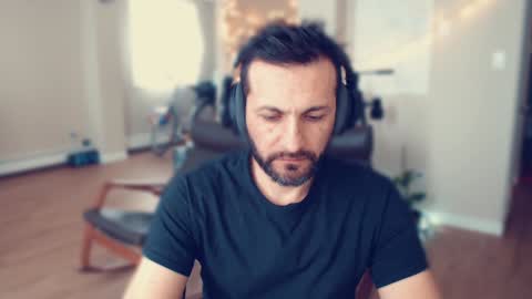 ultratoaster online show from 30, 1, 2025