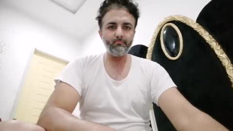 mysterious boy001 online show from 7, 1, 2025