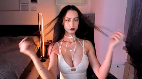 unaericaabistrong online show from 13, 1, 2026