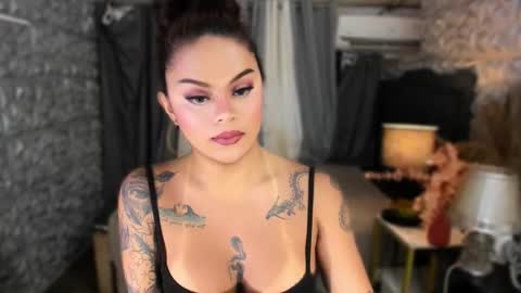 Snapshot of unbotheredprincess chatting on 19, 2, 2025 Lady tan online show from 19, 2, 2025