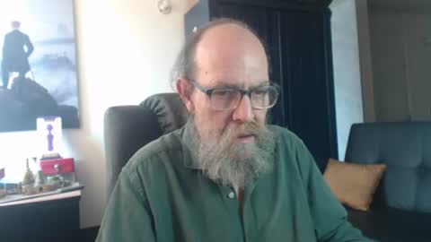 Snapshot of uncle_hottiecb chatting on 11, 7, 2026 Uncle Hottie online show from 11, 7, 2026