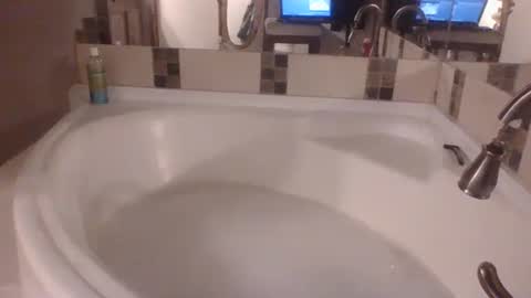 uncut4urbutt online show from 24, 12, 2024