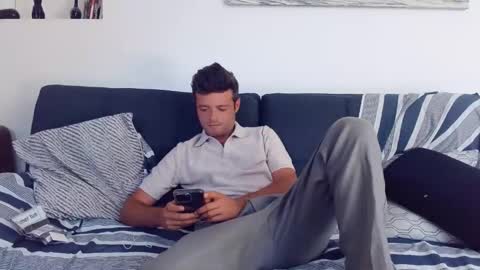 uncut_dick123455 online show from 24, 4, 2026