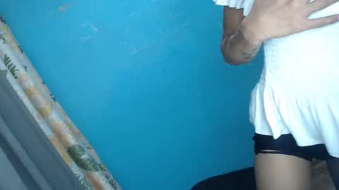 Snapshot of uncut_queen chatting on 7, 10, 2025 LOVELY JANE online show from 7, 10, 2025