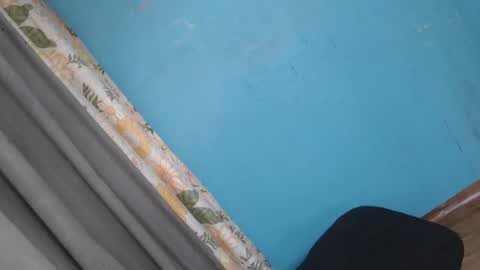 Snapshot of uncut_queen chatting on 9, 10, 2025 LOVELY JANE online show from 9, 10, 2025