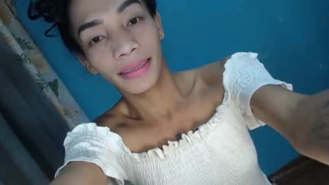 Snapshot of uncut_queen chatting on 12, 10, 2025 LOVELY JANE online show from 12, 10, 2025