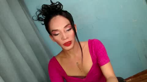 Snapshot of uncut_queen chatting on 23, 11, 2025 LOVELY JANE online show from 23, 11, 2025