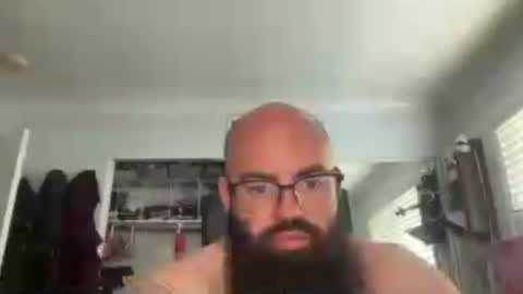 Snapshot of uncutbeard129840 chatting on 15, 6, 2026 uncutbeard129840 online show from 15, 6, 2026