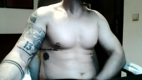 Snapshot of uncutedone7 chatting on 23, 6, 2026 YourDreamIfYouWant online show from 23, 6, 2026
