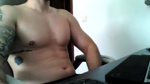 Snapshot of uncutedone7 chatting on 12, 7, 2026 YourDreamIfYouWant online show from 12, 7, 2026