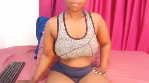 UNIQUEBONY online show from 10, 9, 2025