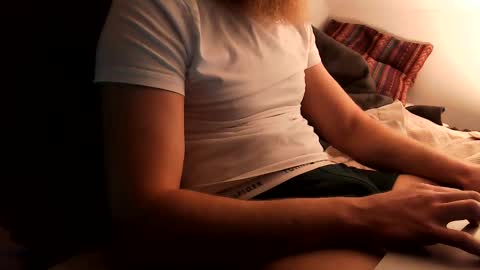 unknownbeard89 online show from 22, 2, 2025