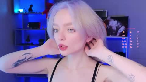 ShizukaShizuSHIZ online show from 18, 9, 2025