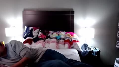 upforanything27 online show from 27, 1, 2025