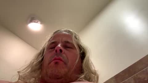 Snapshot of uptimeb4downtime chatting on 22, 10, 2025 Just 4 Fun online show from 22, 10, 2025