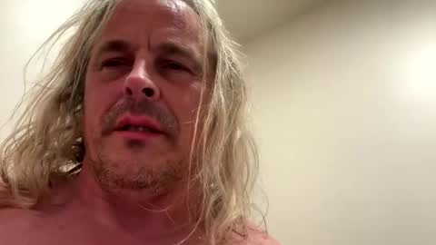 Snapshot of uptimeb4downtime chatting on 23, 10, 2025 Just 4 Fun online show from 23, 10, 2025