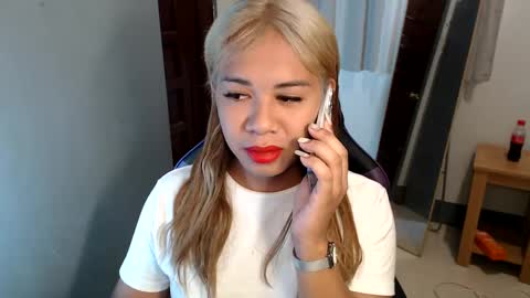 Snapshot of ur_cutiesthotasianxx chatting on 20, 1, 2025 Vee online show from 20, 1, 2025