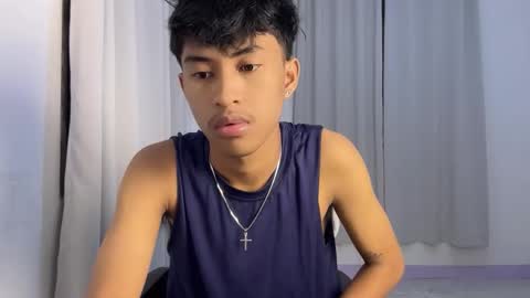 ur_fuckerbttm online show from 20, 11, 2025