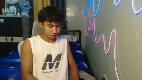 Snapshot of ur_hottestjonny chatting on 13, 6, 2026 jonny online show from 13, 6, 2026