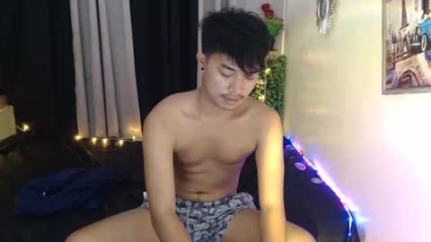 ur_hugechinito online show from 7, 3, 2025