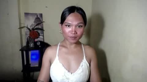 ur_miss_xoxo online show from 17, 7, 2026