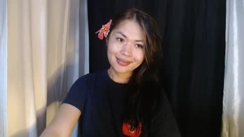 Snapshot of ur_perfectgirlmsa chatting on 23, 9, 2025 Ms. A lets go pass or pvt show online show from 23, 9, 2025