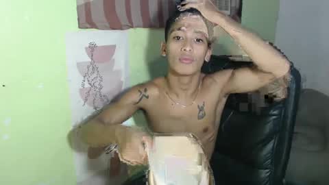 Snapshot of ur_raffy chatting on 17, 2, 2025 ur_raffy online show from 17, 2, 2025