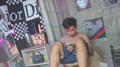 ur_shan21 online show from 18, 3, 2026