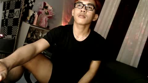 ur_shan21 online show from 20, 6, 2026