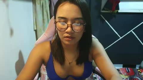 ur_wetwife online show from 25, 10, 2025