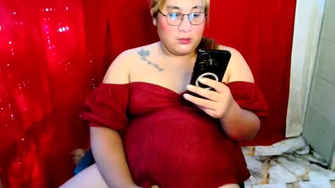 pretitit micole online show from 17, 12, 2025