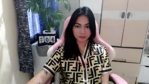 urasian_erica online show from 5, 2, 2026