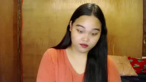 Snapshot of urasian_hotchix69 chatting on 31, 12, 2024 Lycah online show from 31, 12, 2024