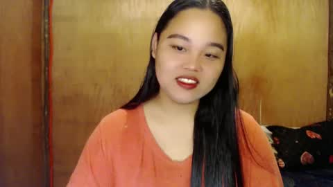 Snapshot of urasian_hotchix69 chatting on 7, 1, 2025 Lycah online show from 7, 1, 2025