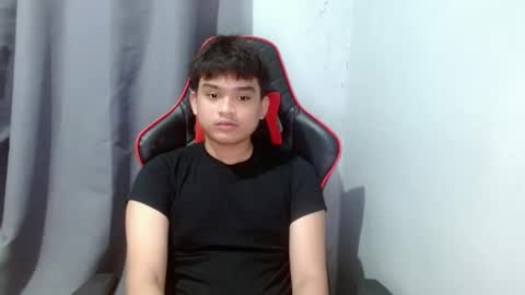 Snapshot of urasian_kentoyxx77 chatting on 1, 10, 2025 Kentoy online show from 1, 10, 2025
