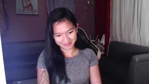 NEWRA  ALLISON online show from 25, 10, 2025